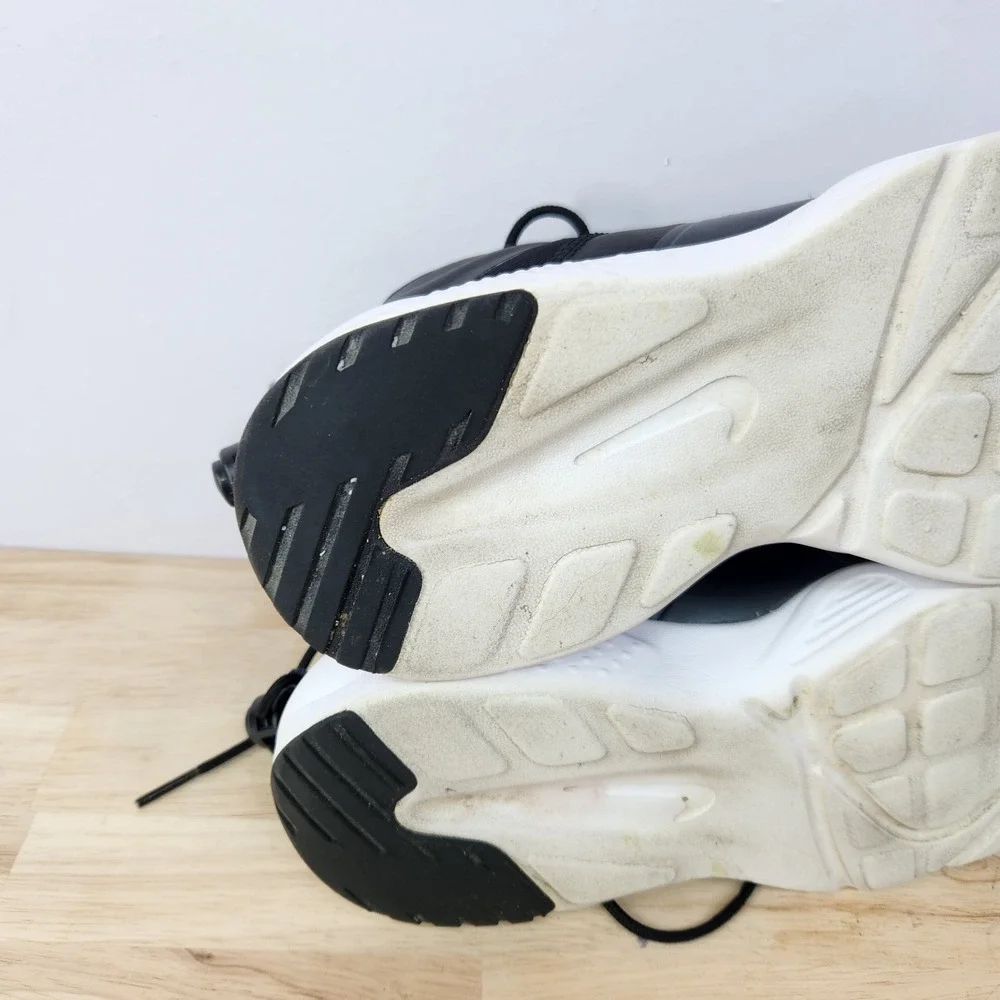 Nike Air Huarache City Move Premium Womens Shoes Size 9 Black A03171-001
